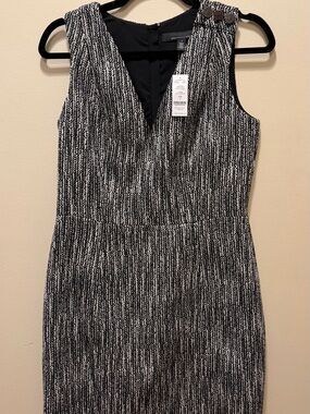 White House Black Market Black and White Textured V-Neck Sheath Dress